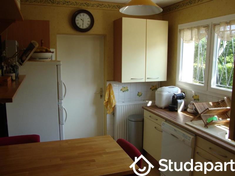 Chambre - 9 m² - 1 pièce