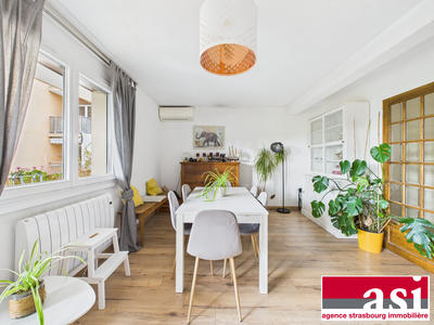 Appartement - 93 m² - 5 pièces