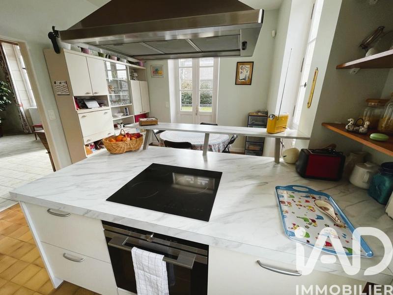 Maison - 192 m² - 7 pièces