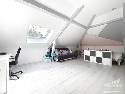 Duplex - 123 m² - 6 pièces