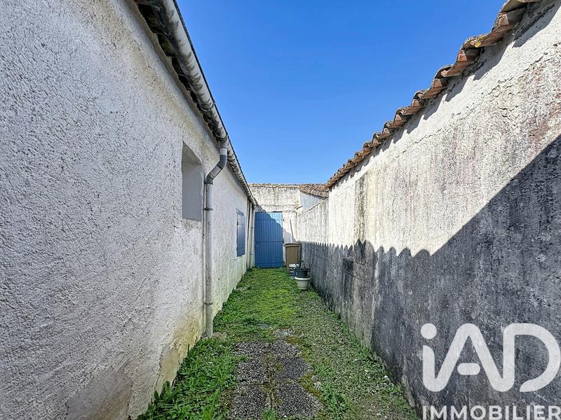 Maison - 200 m² - 6 pièces