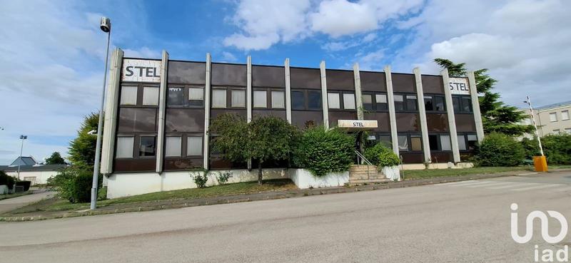 Local commercial - 4 000 m²