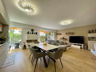 Appartement - 82 m² - 3 pièces