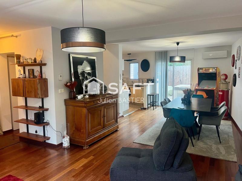 Maison - 125 m² - 6 pièces