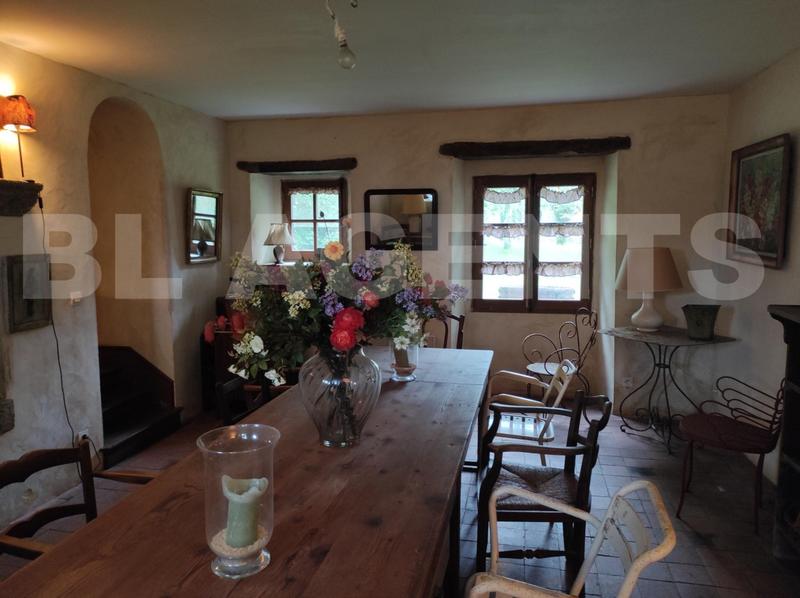 Maison en pierre - 147 m² - 7 pièces