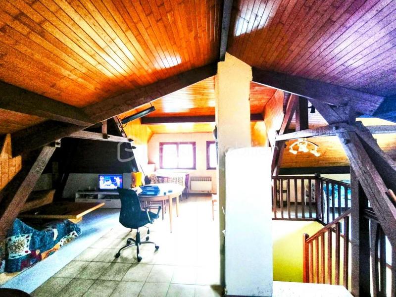 Villa - 230 m² - 10 pièces