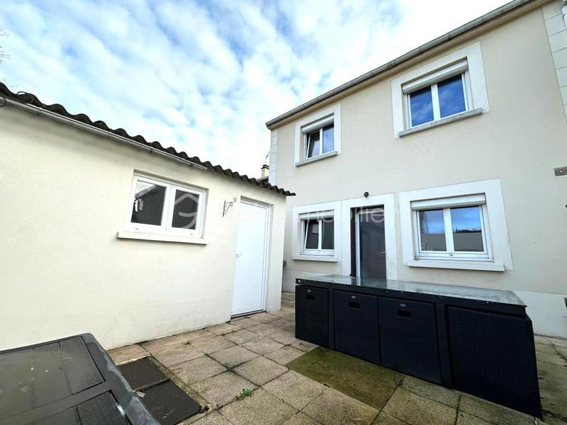 Maison - 75 m² - 4 pièces