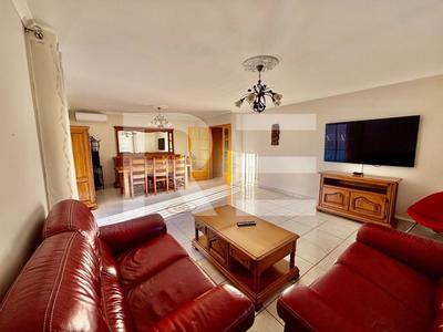 Maison traditionnelle - 116 m² - 6 pièces