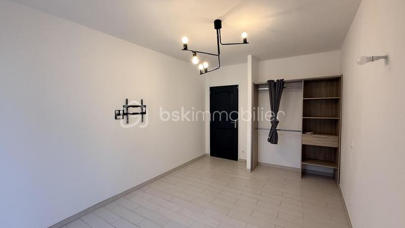 Appartement - 84 m² - 3 pièces