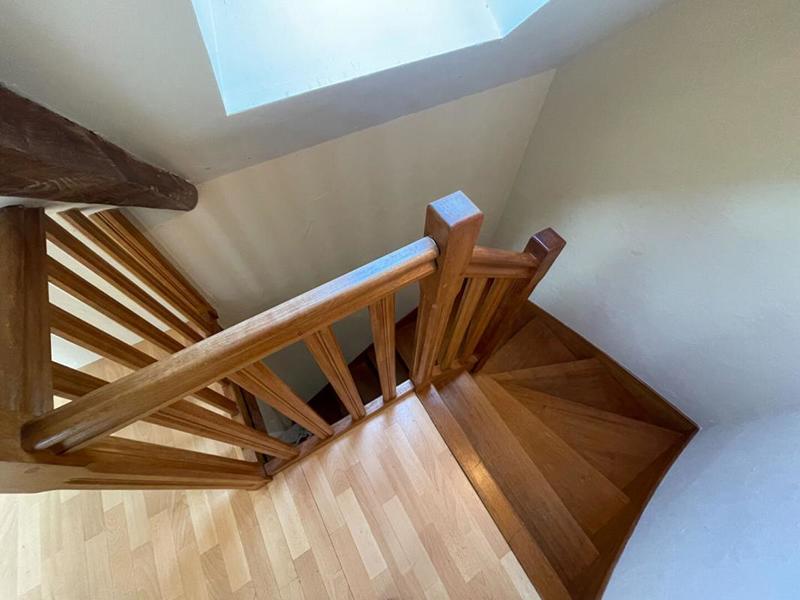 Maison - 225 m² - 8 pièces