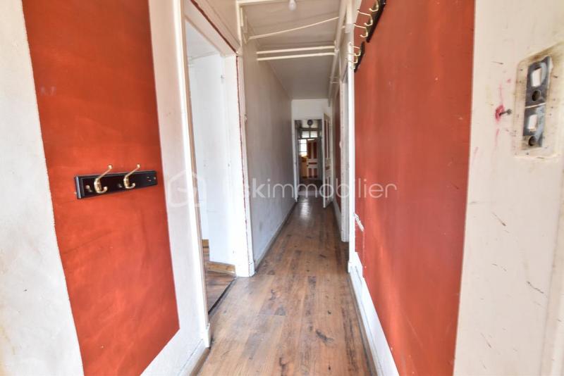 Appartement - 242 m² - 7 pièces