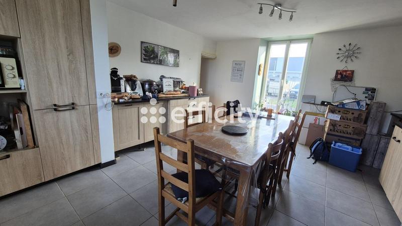 Maison - 150 m² - 6 pièces