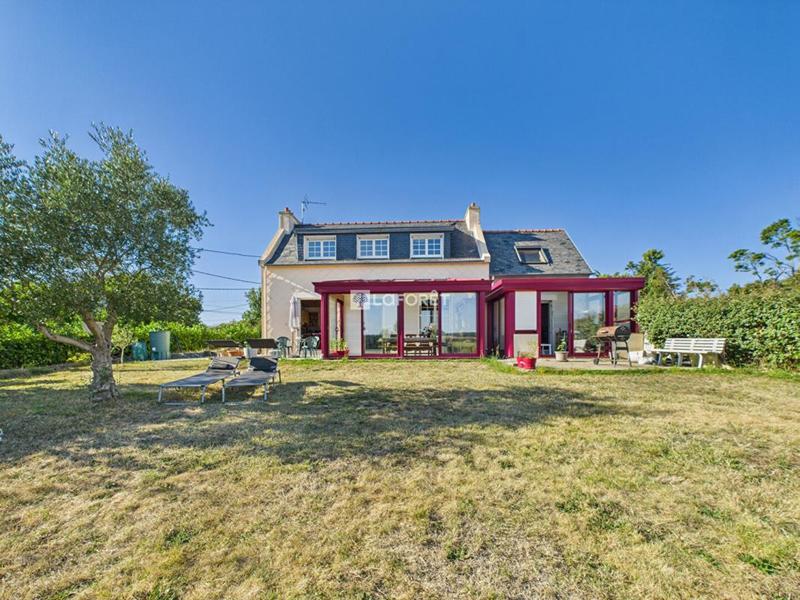 Maison - 112 m² - 6 pièces