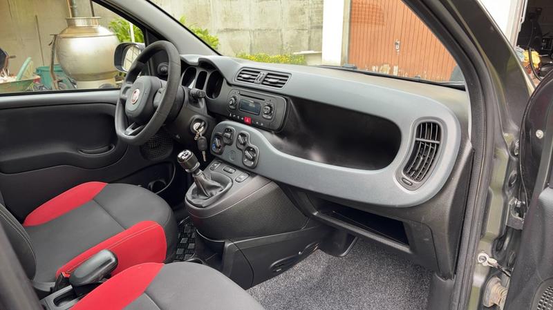 Fiat Panda III 1.2 69 . - Première main