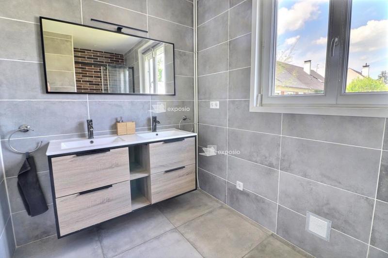 Maison - 126 m² - 6 pièces