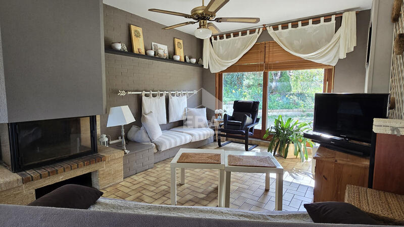 Maison - 127 m² - 5 pièces