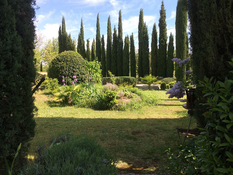 Maison - 250 m² - 9 pièces