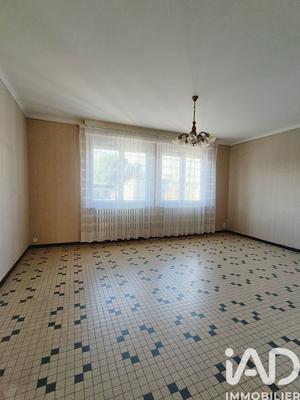 Maison - 91 m² - 5 pièces