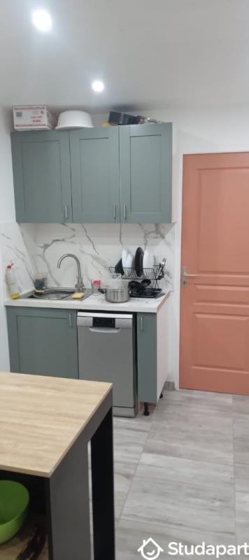 Chambre - 10 m² - 1 pièce