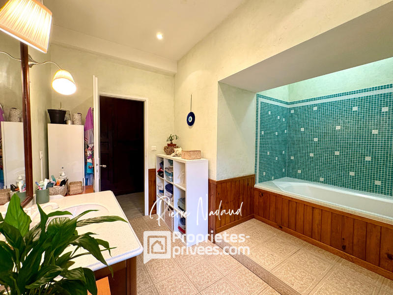 Maison - 152 m² - 5 pièces