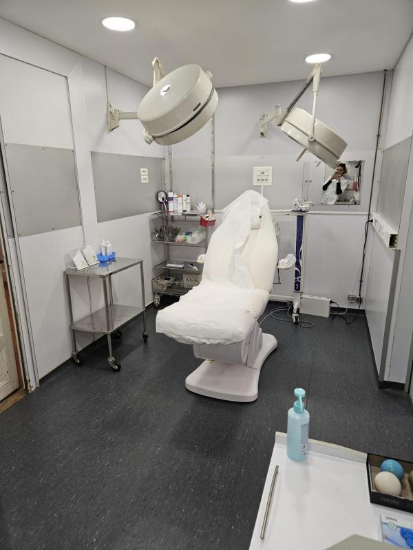 Appartement - 270 m² - 12 pièces