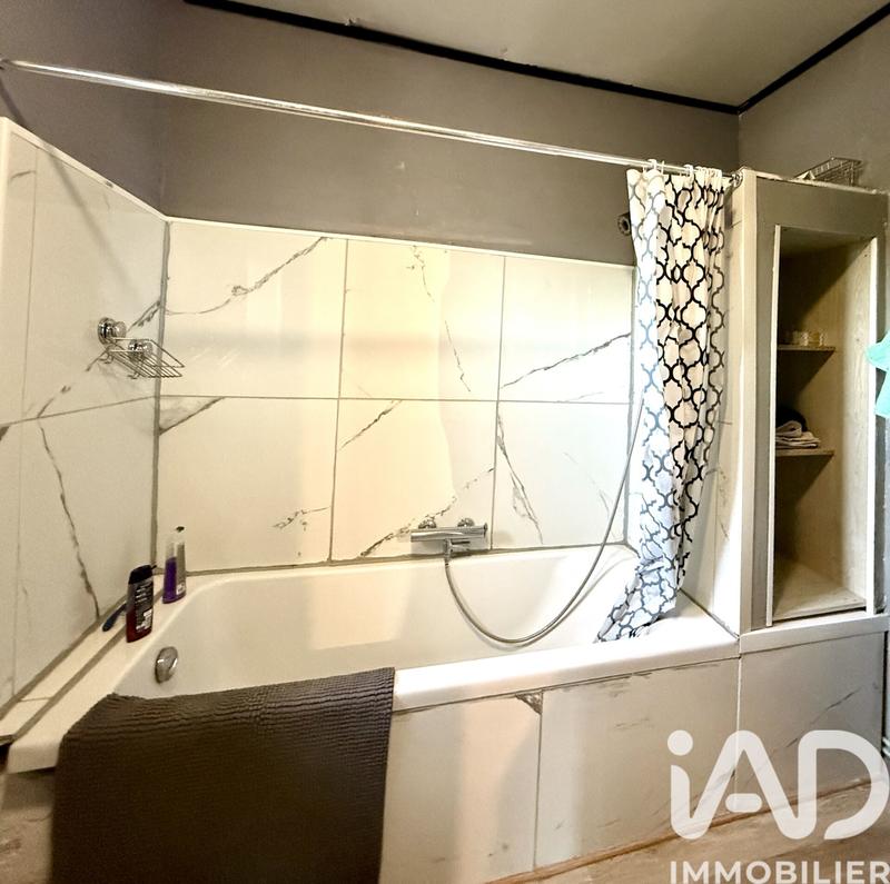 Maison - 146 m² - 4 pièces