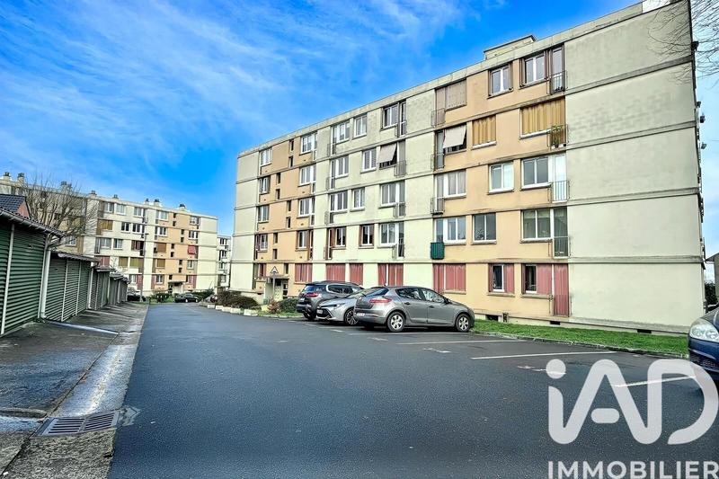 Appartement - 64 m² - 4 pièces