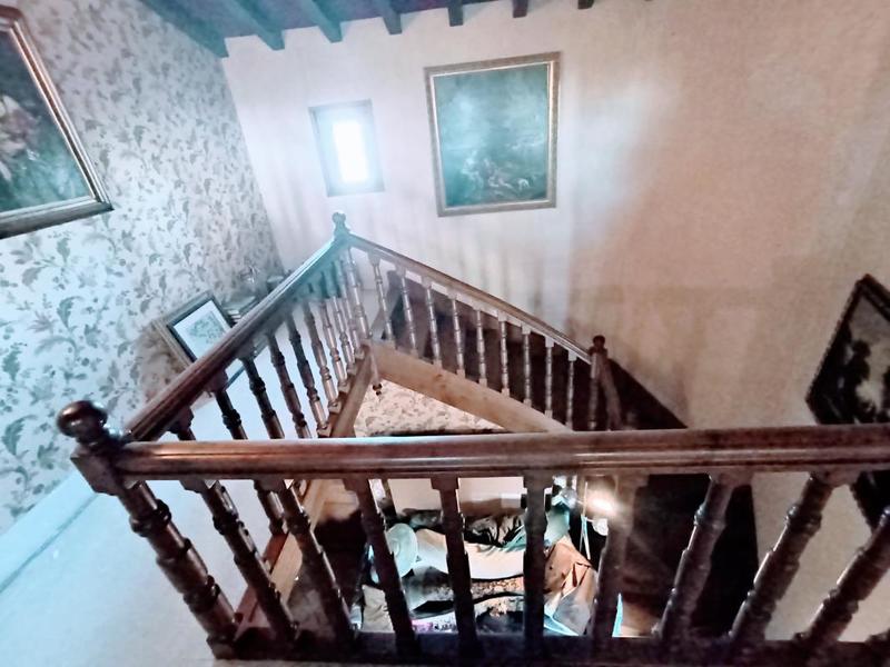 Maison - 292 m² - 11 pièces