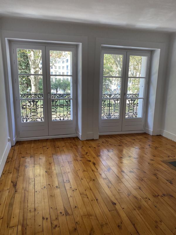 Appartement - 105 m² - 4 pièces