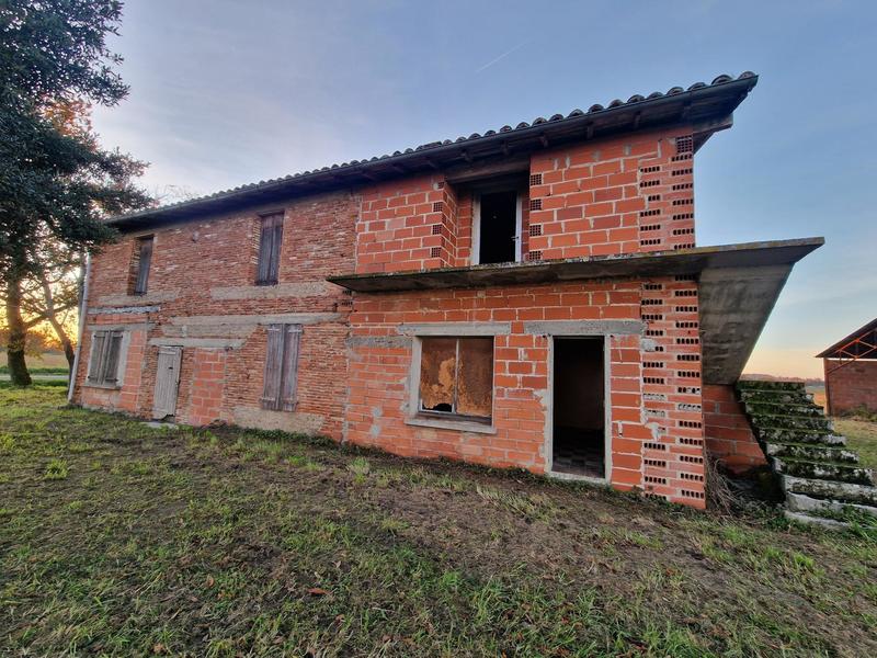 Maison - 140 m² - 7 pièces