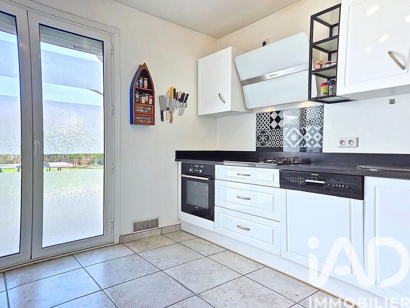 Maison - 143 m² - 7 pièces