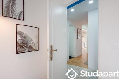 Chambre - 12 m² - 1 pièce