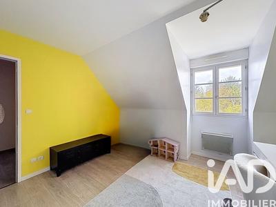 Maison - 84 m² - 4 pièces