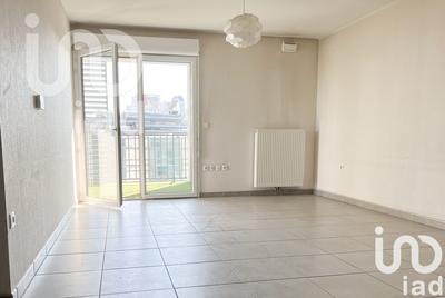 Appartement - 83 m² - 4 pièces