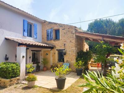 Mas - 160 m² - 5 pièces