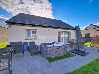 Maison traditionnelle - 80 m² - 3 pièces