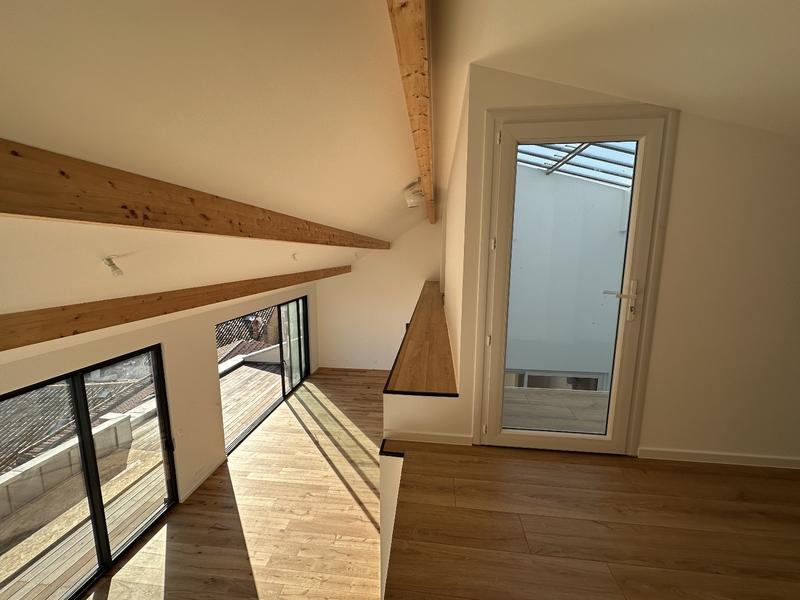 Appartement - 133 m² - 5 pièces