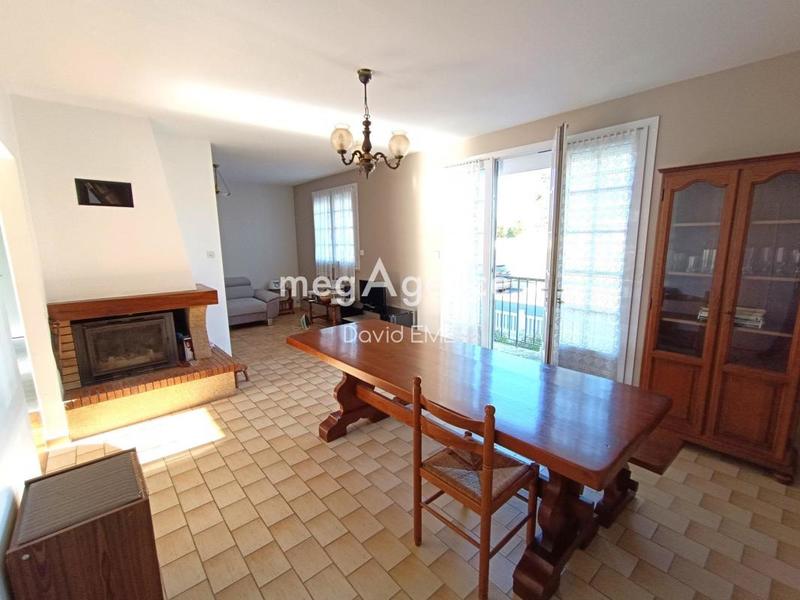 Maison traditionnelle - 102 m² - 5 pièces