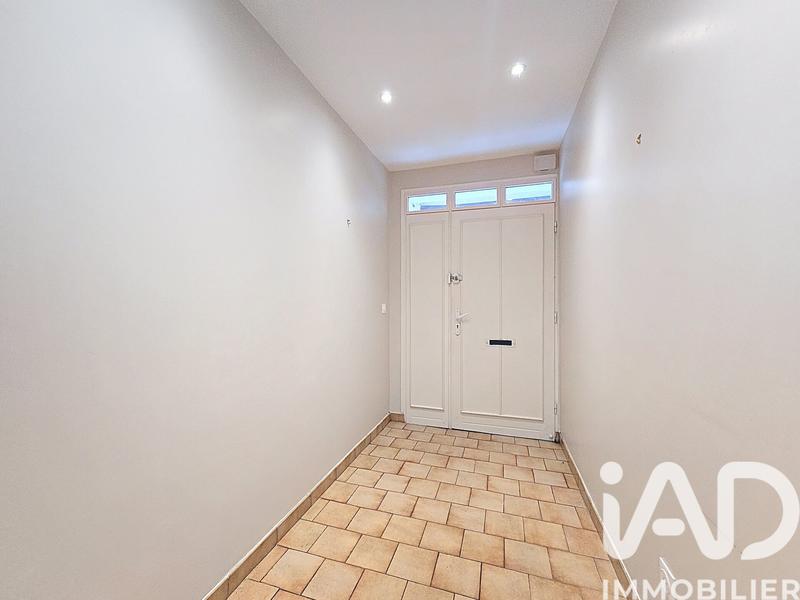 Maison - 177 m² - 8 pièces