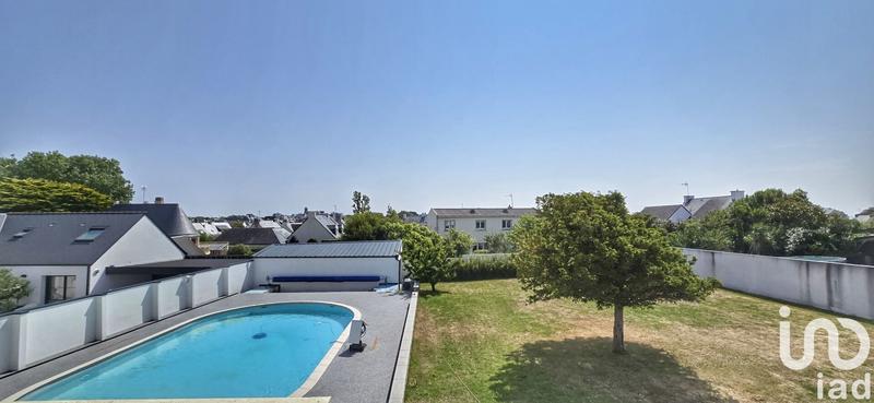 Maison - 216 m² - 7 pièces