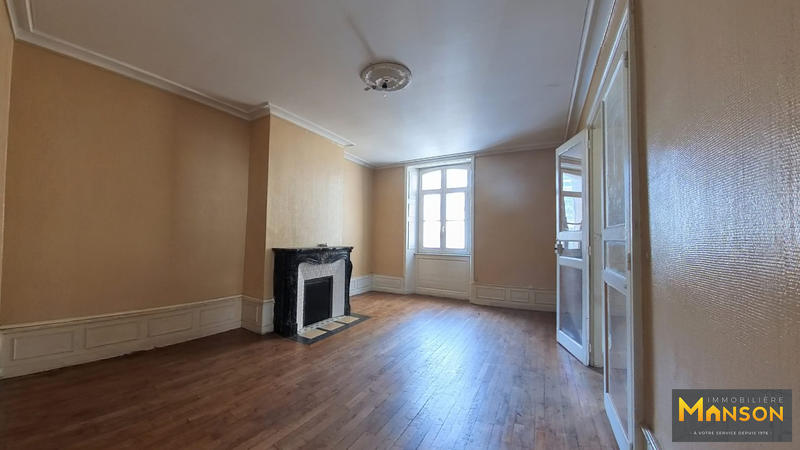 Appartement - 131 m² - 6 pièces