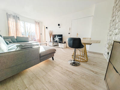 Appartement - 57 m² - 3 pièces