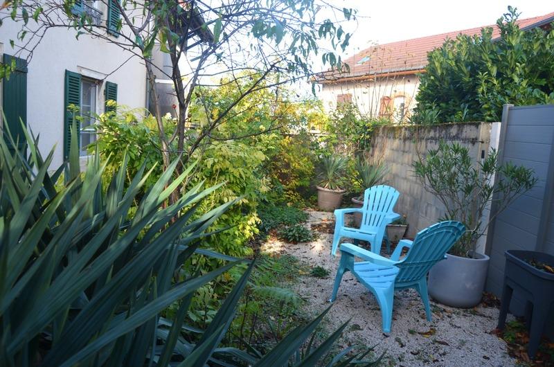 Maison de village - 206 m² - 7 pièces