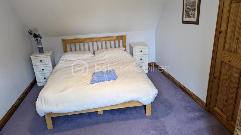 Propriété - 285 m² - 12 pièces