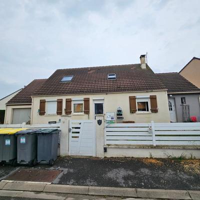 Maison - 145 m² - 5 pièces