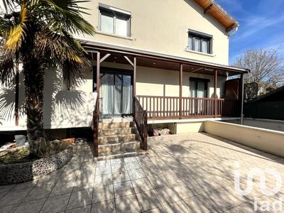 Maison - 160 m² - 5 pièces