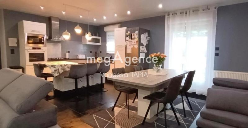 Maison - 105 m² - 5 pièces