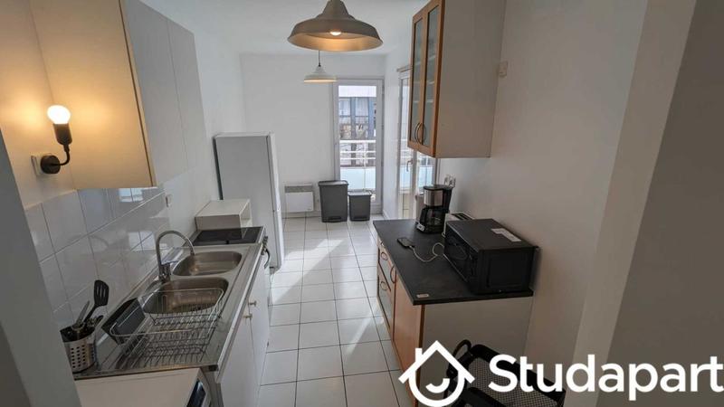 Chambre - 24 m² - 1 pièce