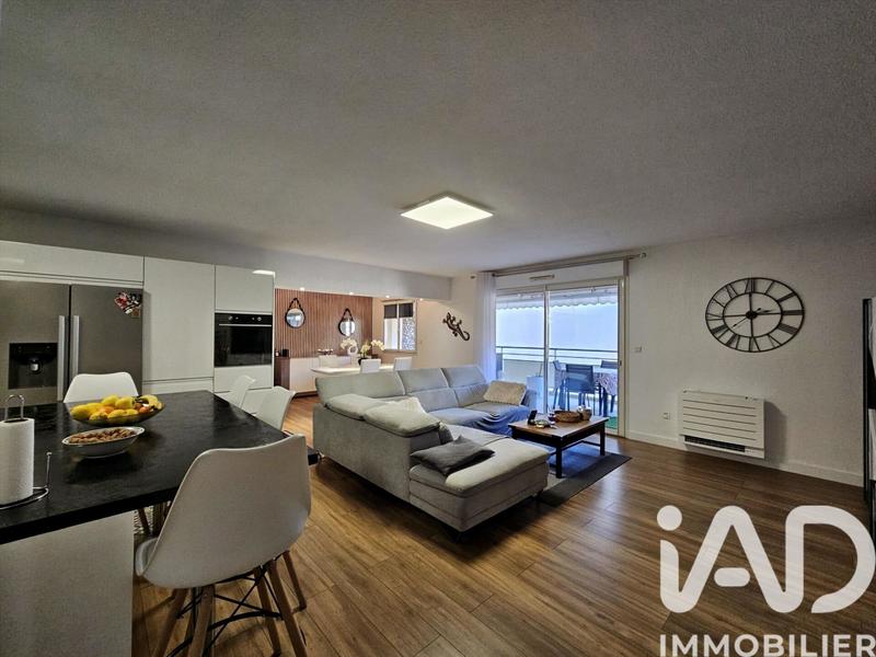 Appartement - 101 m² - 4 pièces