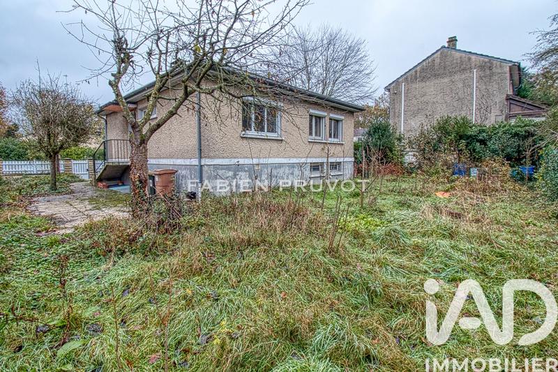 Maison - 92 m² - 5 pièces